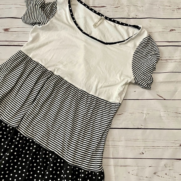 NWOT Filly Flair (emerald) color block dress - Picture 5 of 5